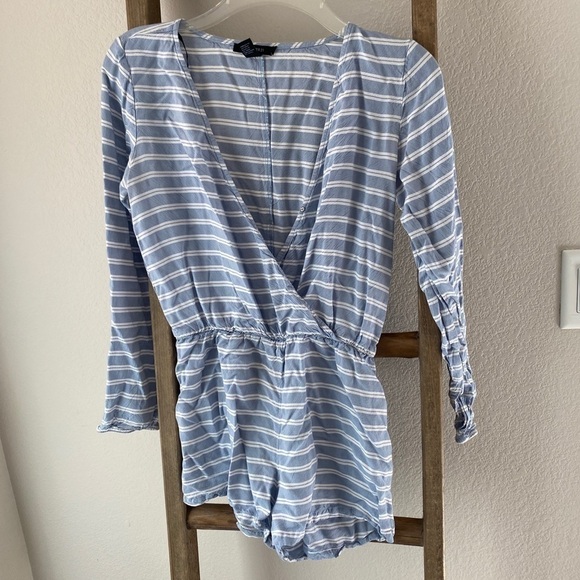 Forever 21 Pants - Forever 21 blue long sleeve romper blue and white